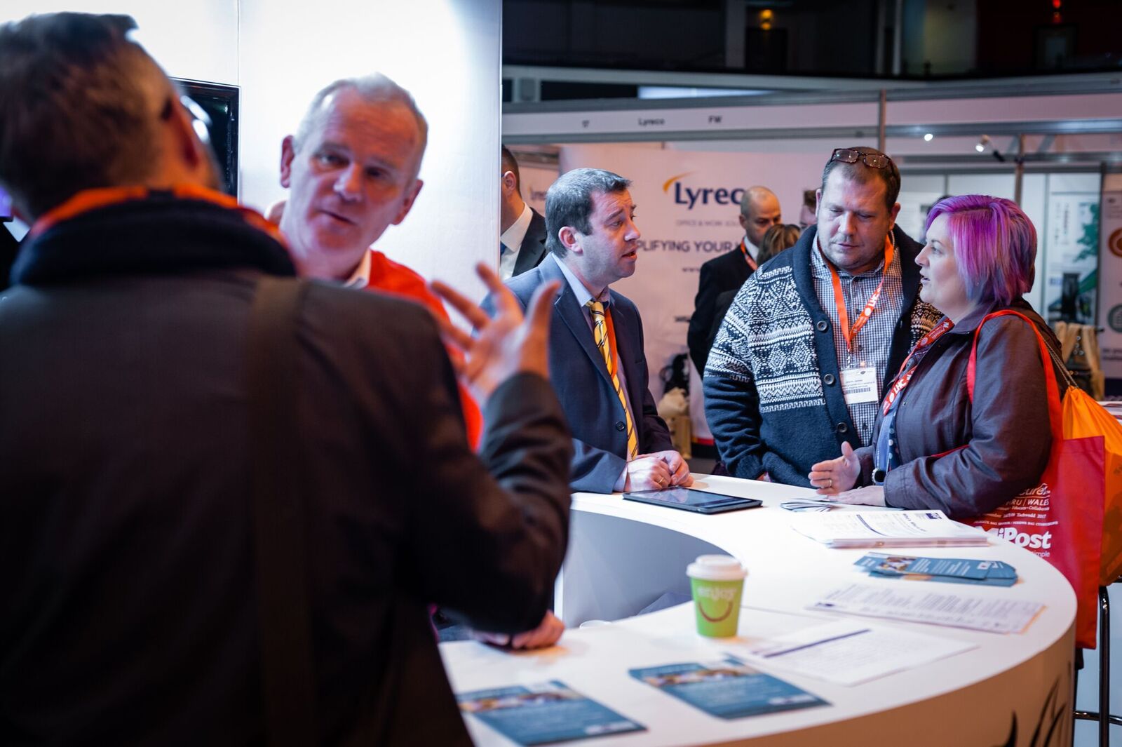 welsh gov stand, helping private sector to win public contracts